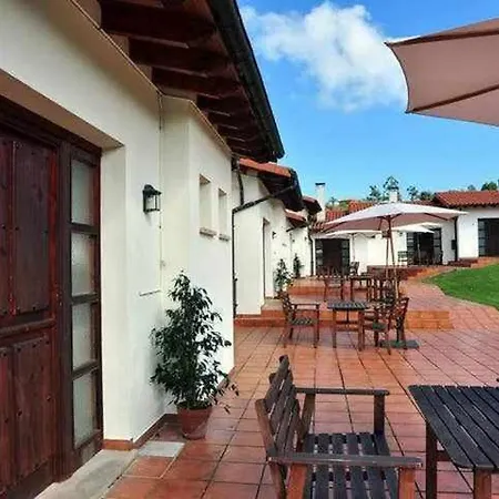 Familiar Cercano A Playa De Rodiles 6 Lägenhet *