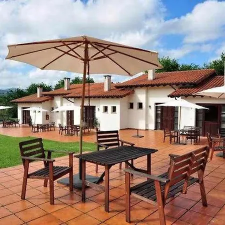 Familiar Cercano A Playa De Rodiles 6 *